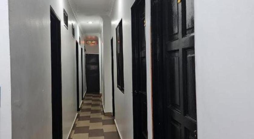 Oyo 90936 Hotel Manjoi Inn Ипох Экстерьер фото